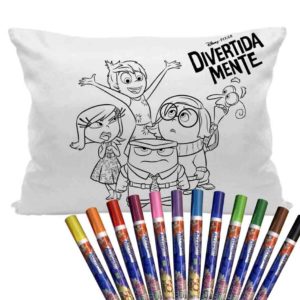 almofadas para colorir nas atividades de férias