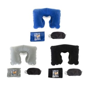 Itens para uma viagem confortável formam o kit viagem que se transforma em presente de Dia dos Pais