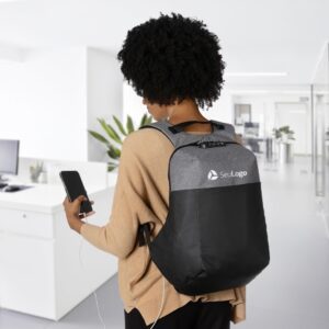 Mochila Anti-Furto USB com Segredo