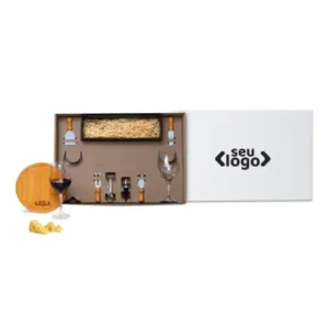 Kit Queijo E Vinho Com Espaço Para Garrafa